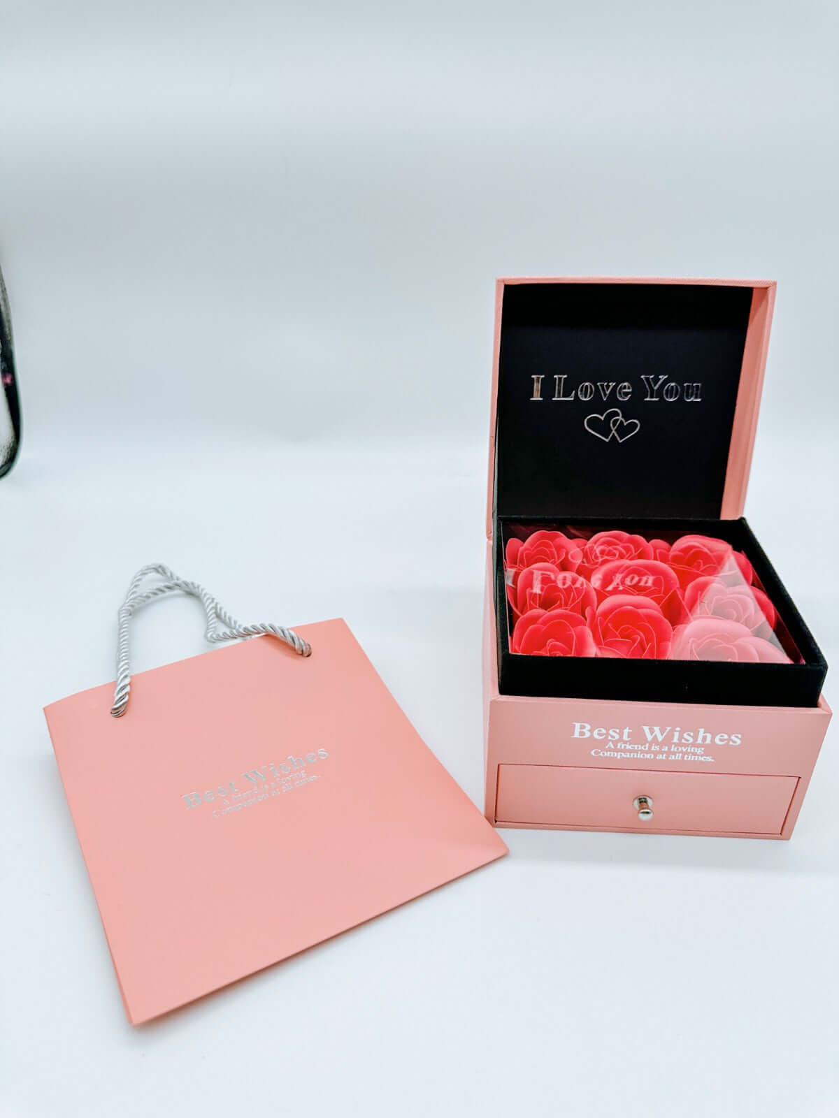 Joyero Eterno de Rosas + Set de Joyería GRATIS