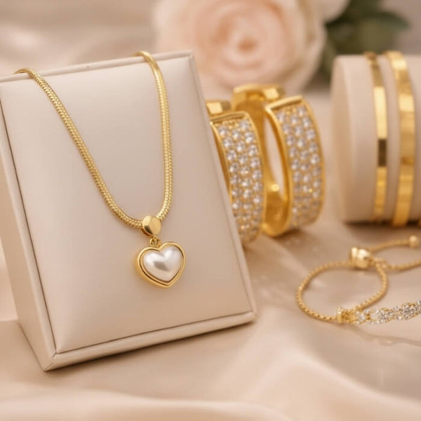 Set “Golden Time” - 1 Reloj - 1 Par de Aretes - 5 Pulseras - 1 collar